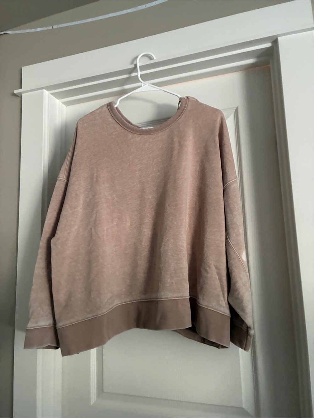 Washed Taupe Women’s Crewneck Sweatshirt